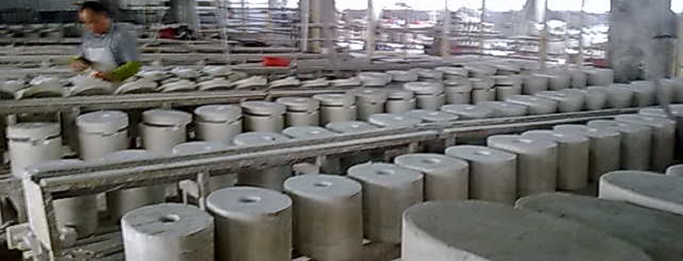 Work Center for ceramic mold making